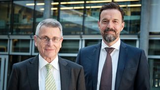 Heinrich M. Lanz, Präsident, und Samuel Bon, CEO von Swisscontact (von links)
